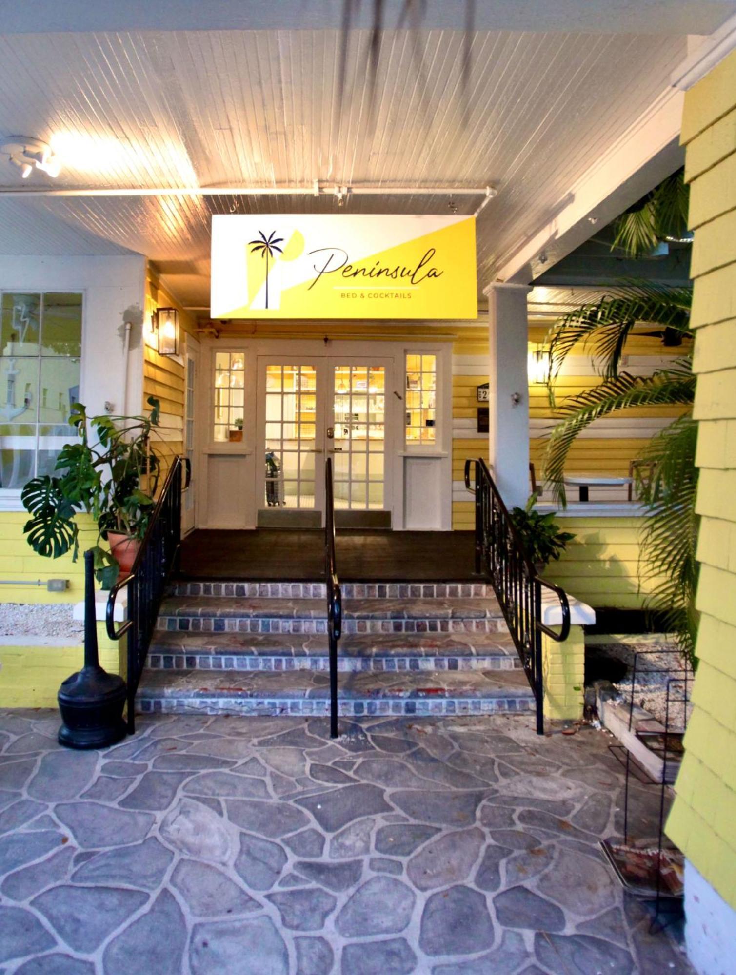 Peninsula Bed & Cocktails 호텔 걸프포트 외부 사진